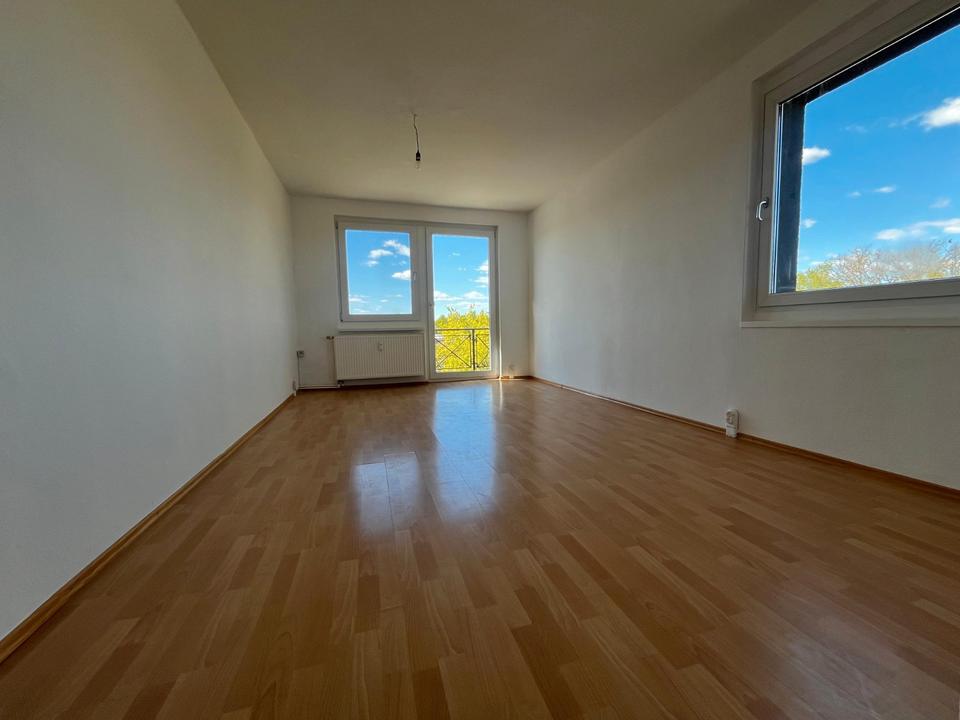 Thumbnail-Stilvolle 4-Zimmer-Wohnung mit Balkon und moderner Einbauküche - Unit 73