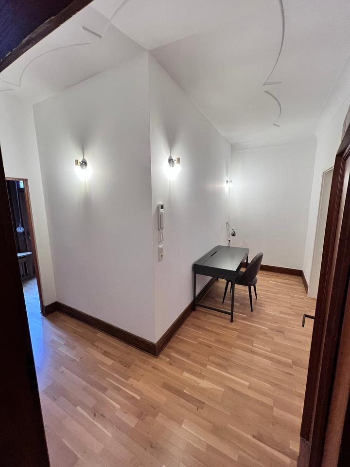 Thumbnail-Neu renovierte Wohnung in einer historischen Altbau-Villa