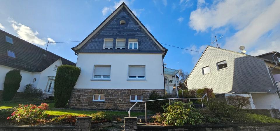 Thumbnail-Solides, gemütliches Einfamilienhaus in ruhiger Wohnlage