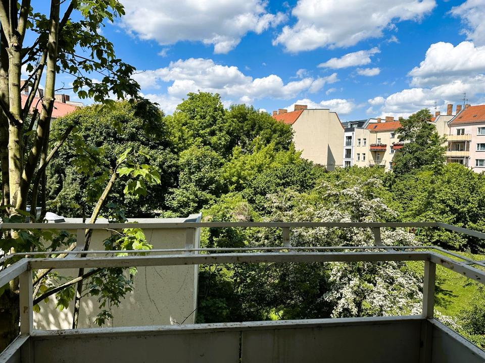 Thumbnail-1-Raumwohnung, Balkon, Küche, Wannenbad. Bezugsfrei, Altbau