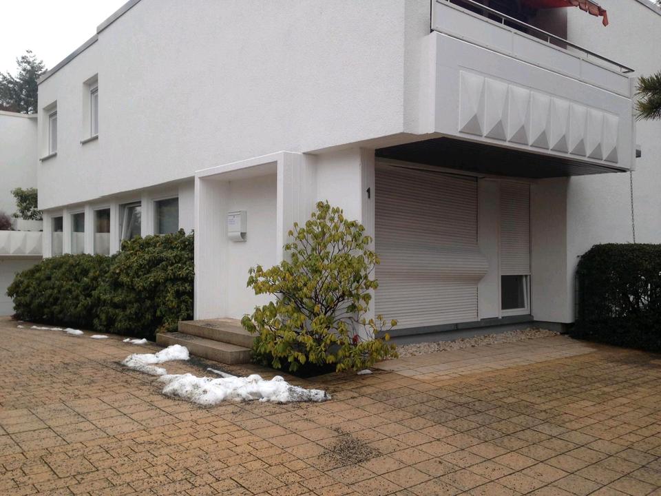 Thumbnail-Moderne 3 Zimmer Eigentumswohnung in Top Lage Wiesbaden