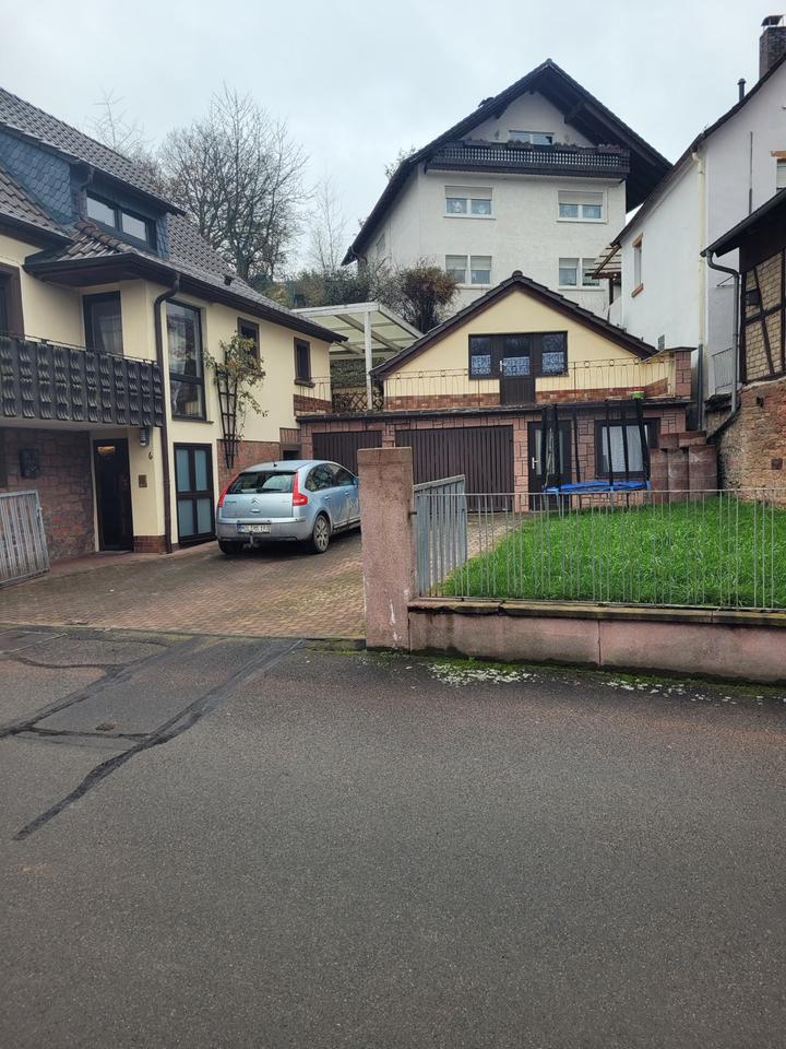 Thumbnail-Familienhaus in Leidersbach – renoviert