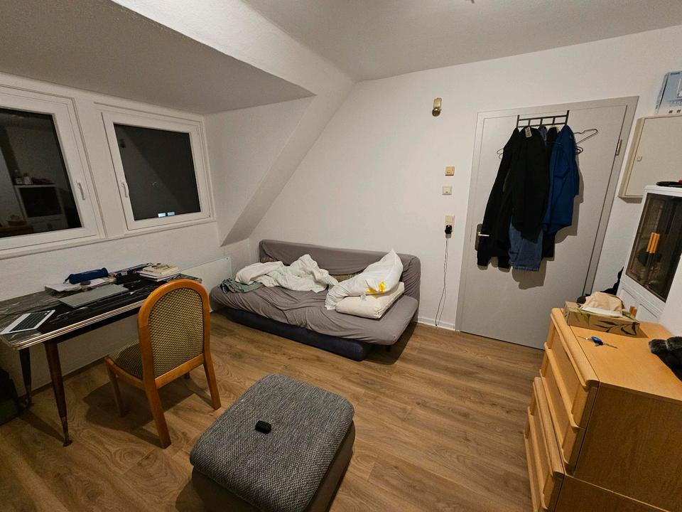 Thumbnail-Subletting studio apartment