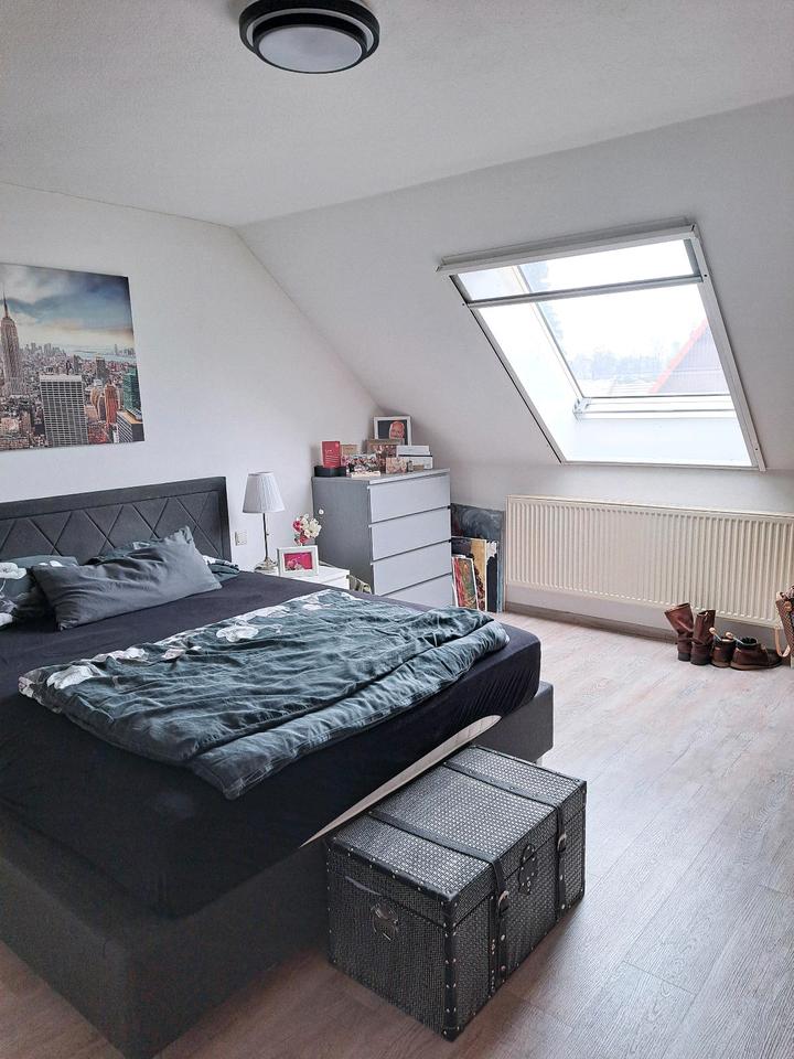 Thumbnail-Gemütliche 2-Zimmer-Dachgeschosswohnung