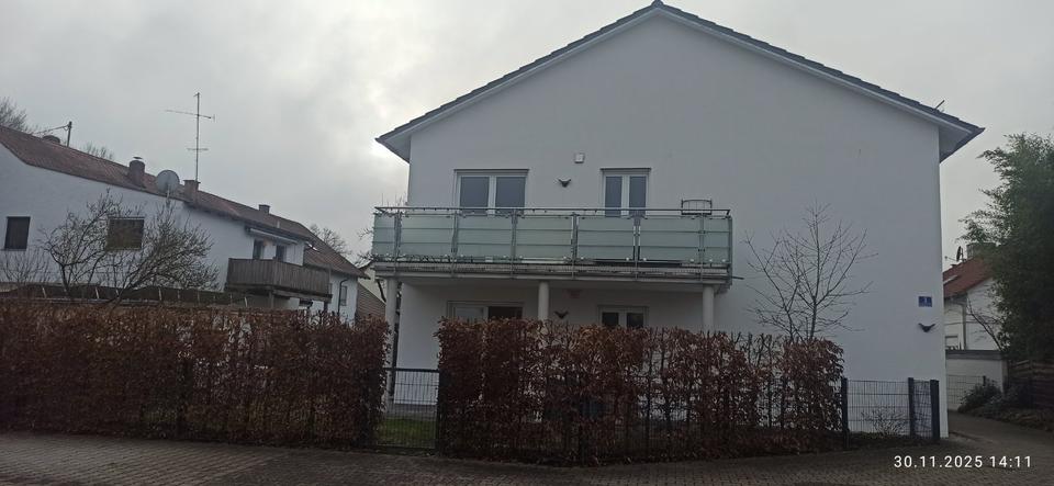 Thumbnail-Schöne Zwei-Zimmer-Erdgeschoss-Wohnung in ruhiger Lage