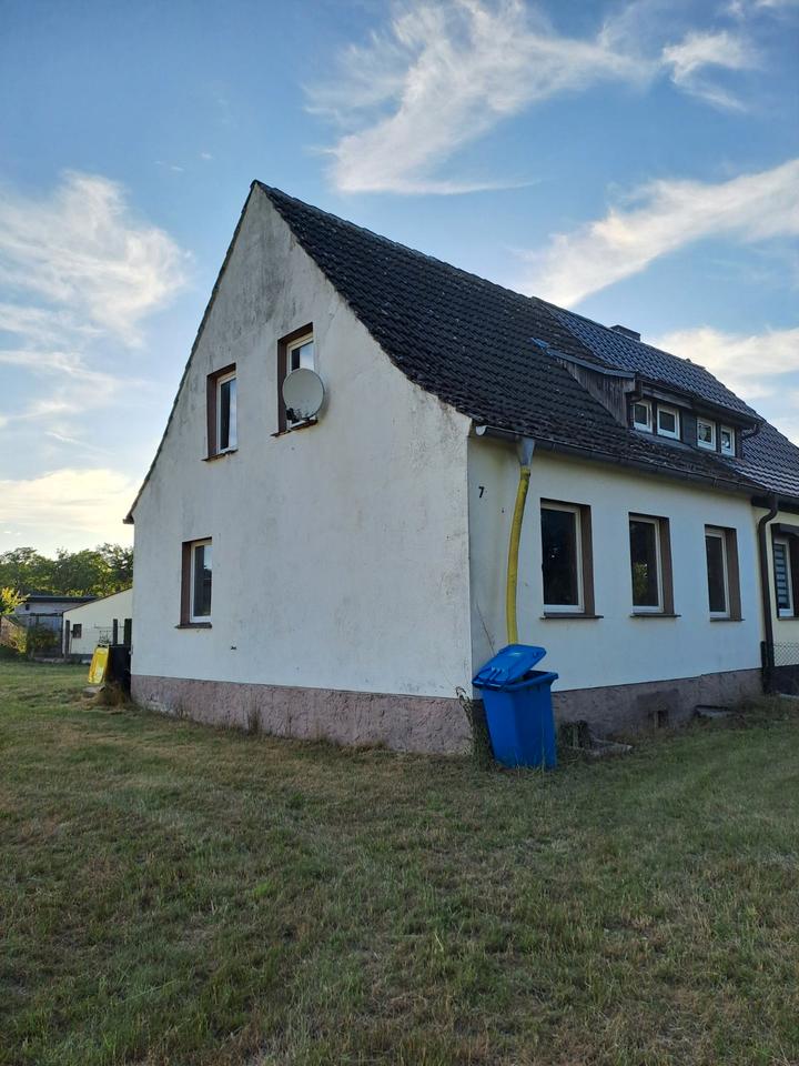 Thumbnail-Baugrundstück mit Doppelhaushälfte