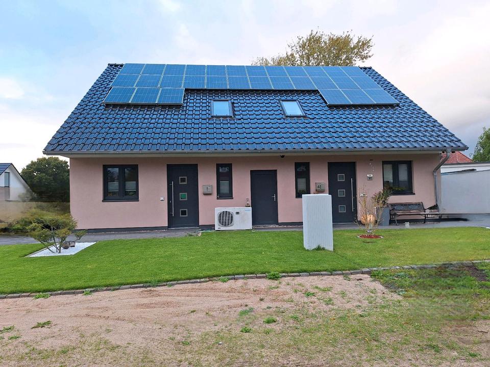 Thumbnail-Doppelhaus zu verkaufen