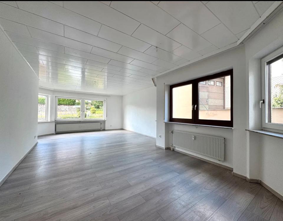 Thumbnail-3,5-Zimmer-Wohnung mit Garten zu verkaufen