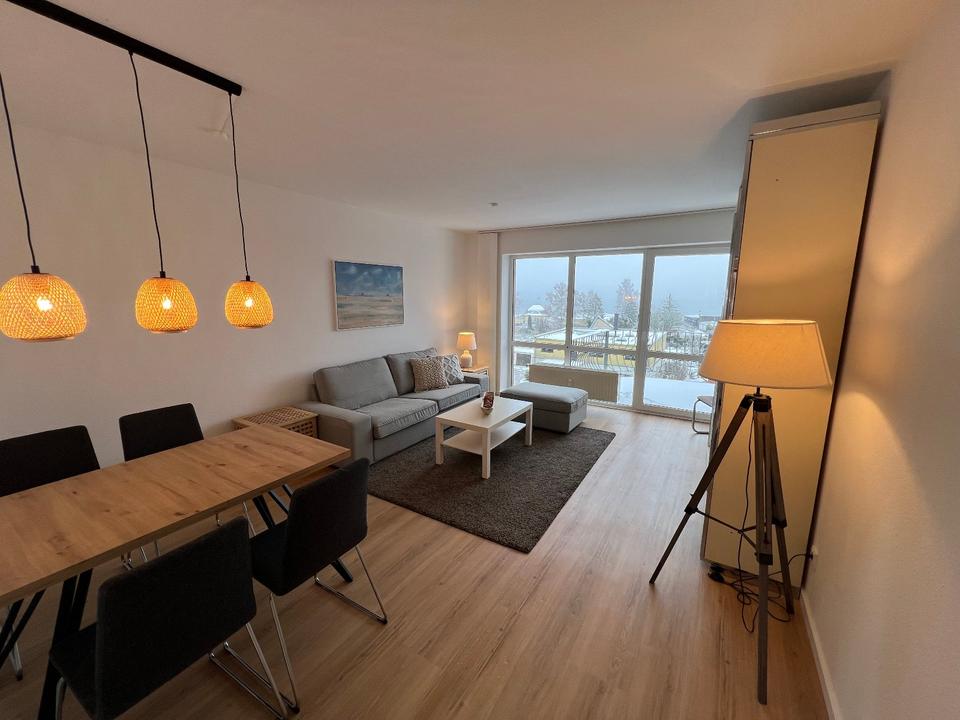 Thumbnail-Möblierte 2-Zimmer-Wohnung mit Seeblick - Pauschalmiete auf Zeit