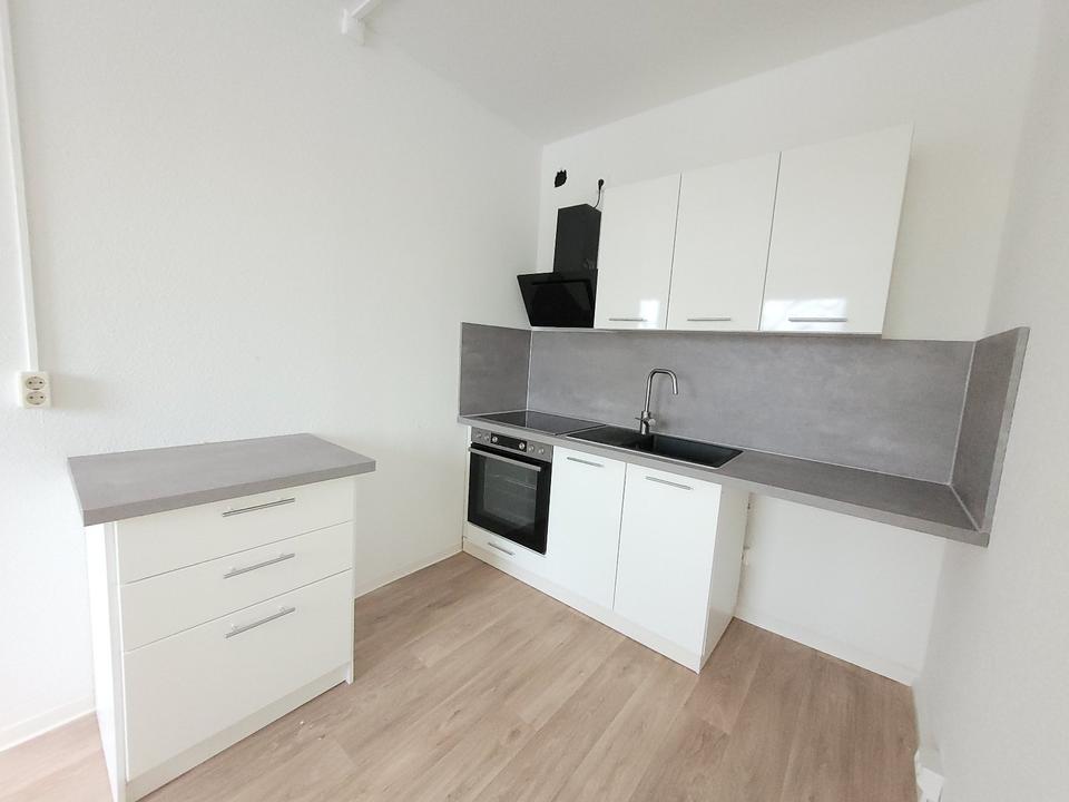 Thumbnail-Panoramablick über die Dächer der Stadt 3 Zimmer mit EBK