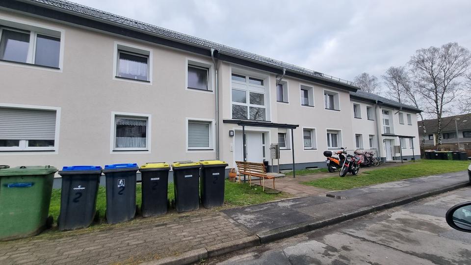 Thumbnail-2,5-Zimmer-Dachgeschosswohnung in Detmold