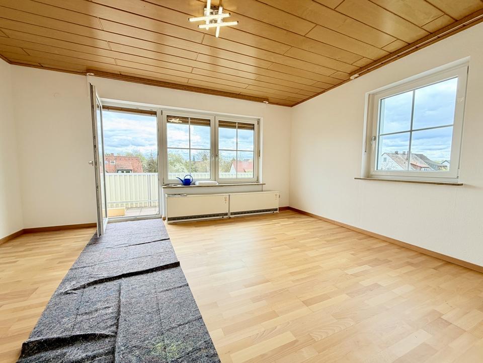 Thumbnail-Helle 3-Zimmer-Wohnung im 1. OG mit Balkon, Garten & Einbauküche in ruhiger Lage von Eckersdorf