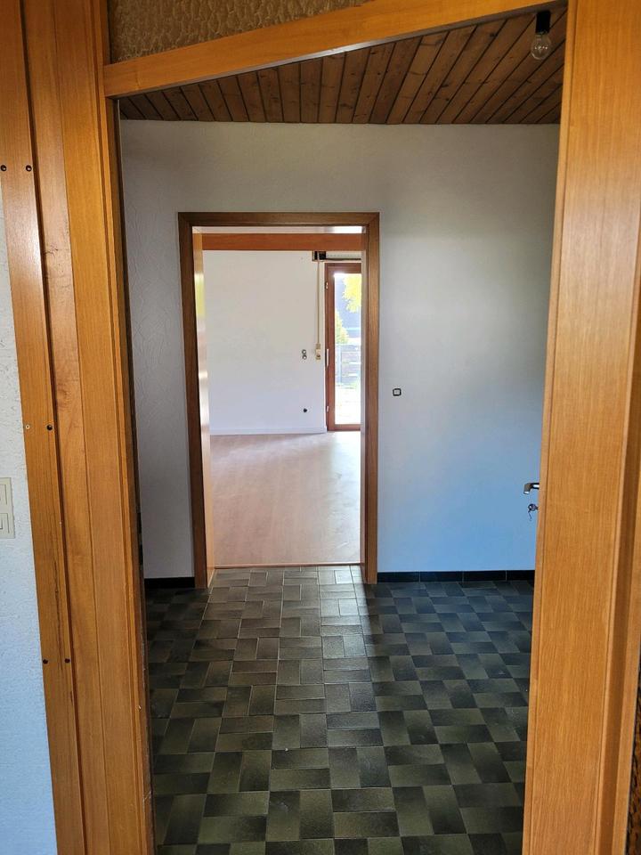 Thumbnail-Attraktive 3 Zimmer Wohnung in Gruibingen mit Terrasse und Garage