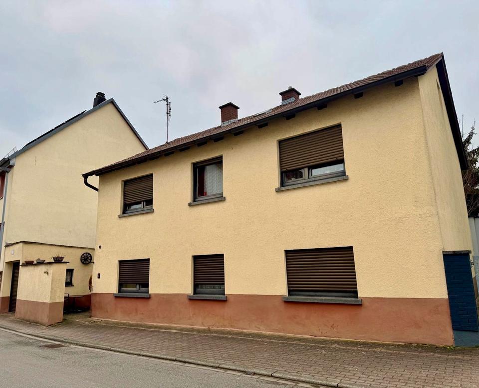 Thumbnail-Einfamilienhaus mit Potential