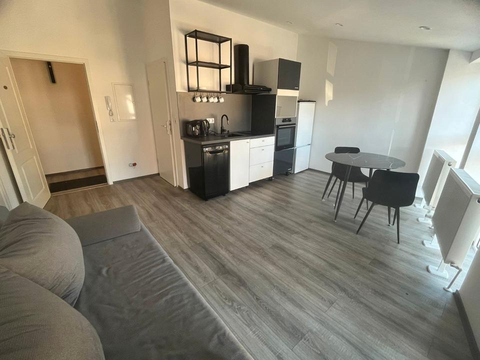 Thumbnail-Möblierte 2-Zimmer-Wohnung mit moderner Einbauküche Mainz-Mombach