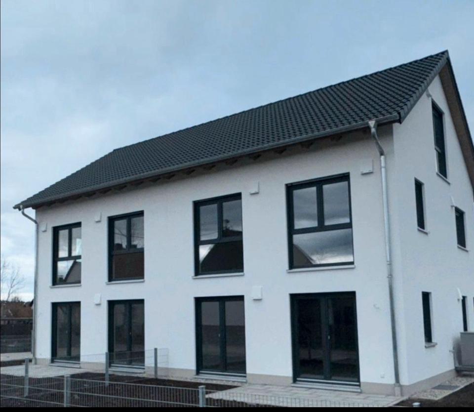 Thumbnail-Neubau DHH Bezugsfertig mit Keller und Garage+Stellp