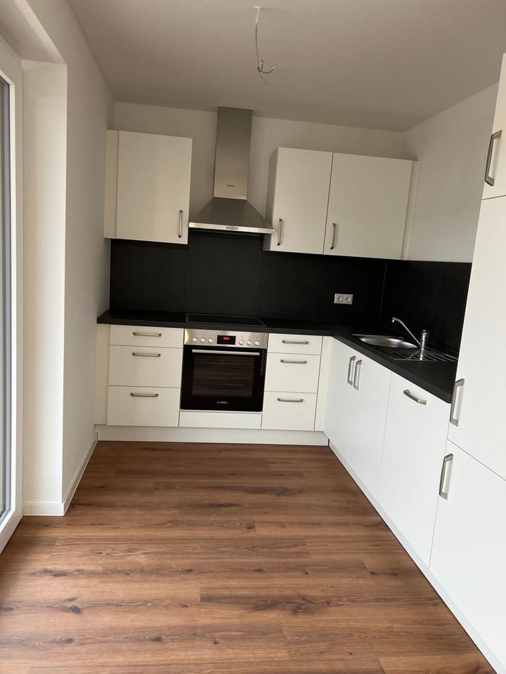 Thumbnail-Humperdinckpark: 2-Zimmerwohnung 1. Obergeschoss, Balkon und 2 KZF-Stellplätze
