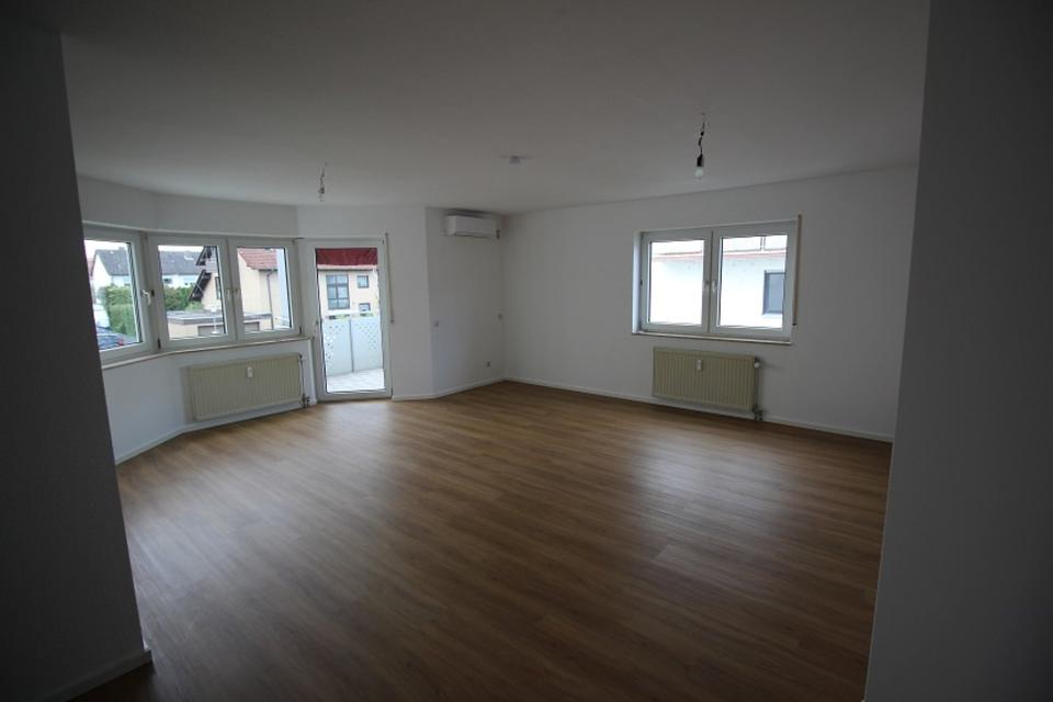 Thumbnail-Helle und ruhige 3 Zimmer Wohnung mit Balkon in Stockstadt a. M.