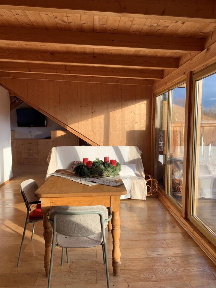 Thumbnail-Möbliertes Apartment mit Terasse und fantastischem Blick