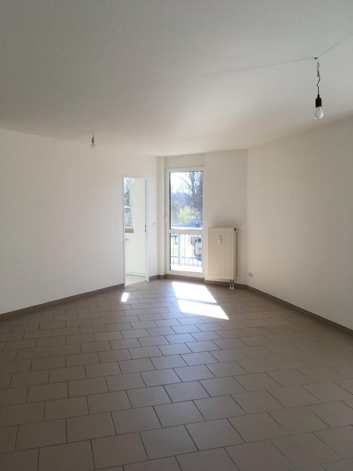 Thumbnail-Zentrale helle 2 Zi. Whg an der Uferpromenade + neue Heizanlage!