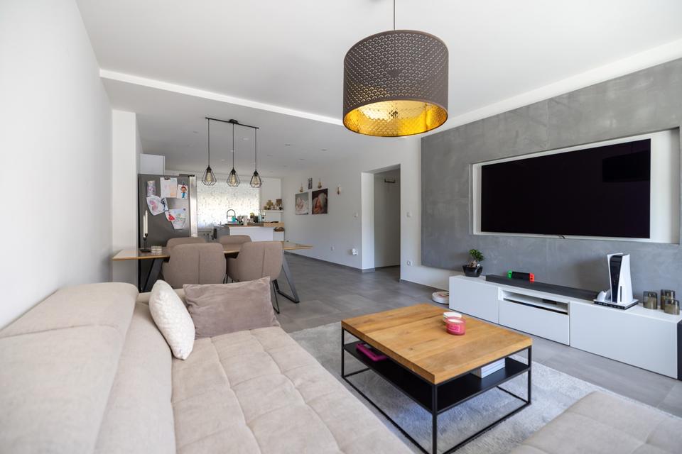 Thumbnail-PROVISIONSFREI !! Moderne 4- Zimmer-EG- Wohnung mit Terasseü