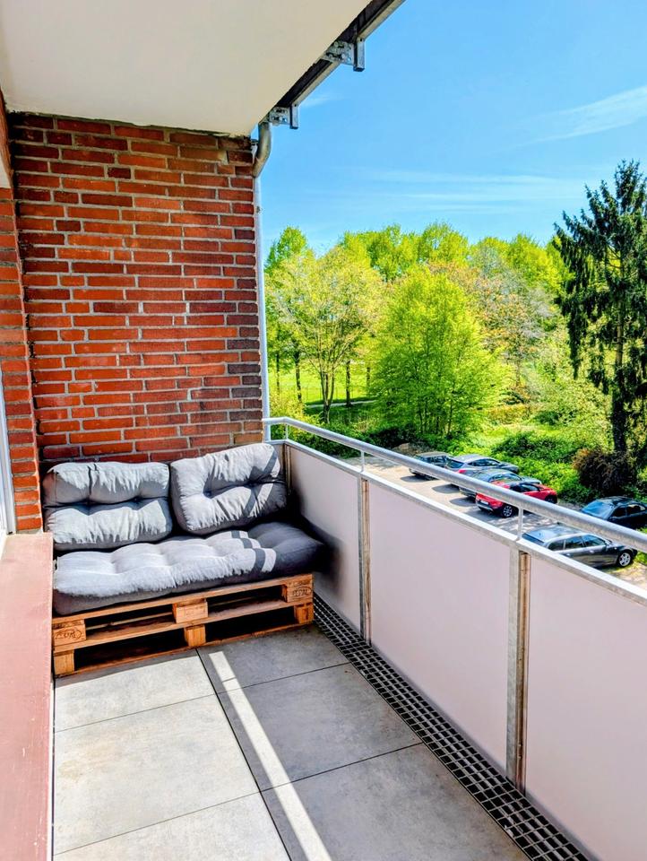 Thumbnail-Helle möblierte 2-Zimmer-Wohnung mit Balkon & TG in Vechta
