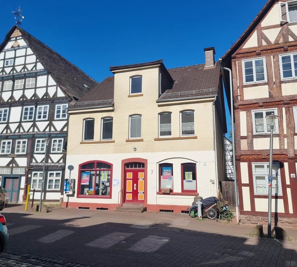 Thumbnail-Top-Lage Holzminden: Handwerkerhaus mit Riesenpotenzial