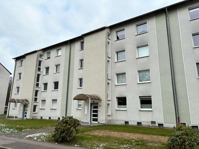 Thumbnail-Renovierte 2,5 Zimmerwohnung an berufstätigen Single Haushalt abzugeben