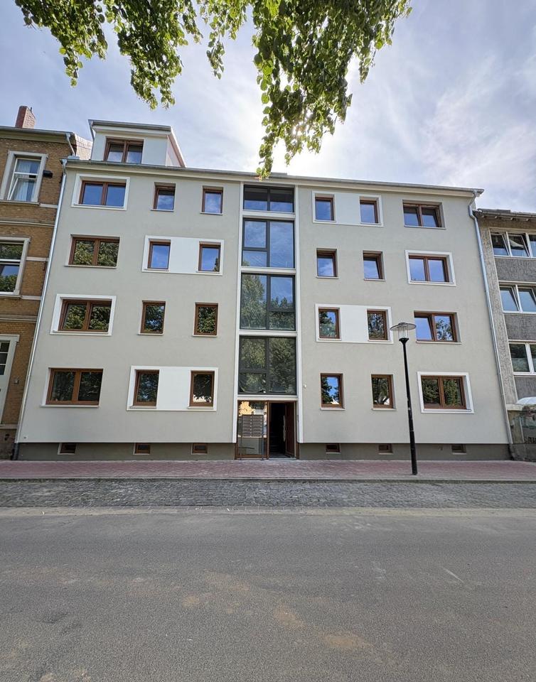 Thumbnail-Kernsanierte, moderne 2-Zimmer Wohnung mit Balkon in Hildesheim