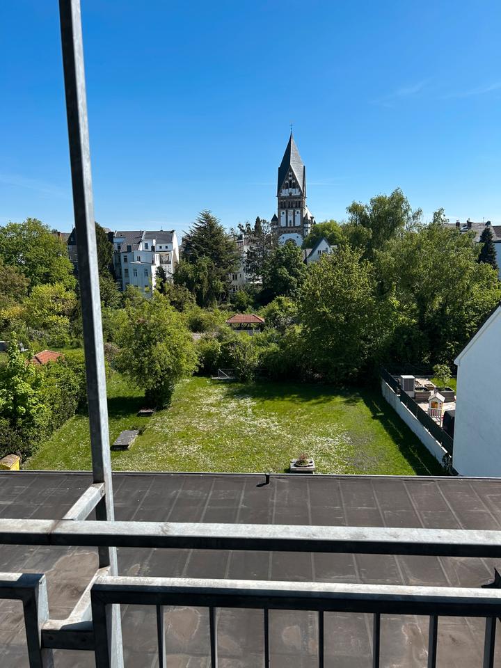 Thumbnail-1 Zimmer-Wohnung - Bonner Südstadt - mit Balkon