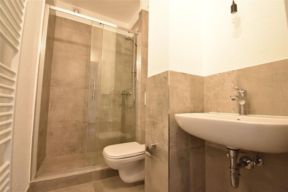 Thumbnail-Saniert! Moderne 2-Zi-Whg mit Balkon am Beecker Marktplatz