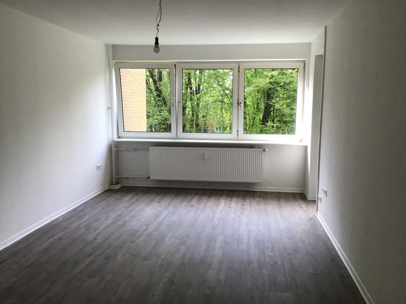 Thumbnail-Moderne und großzügige 3-Zimmer-Wohnung mit Balkon