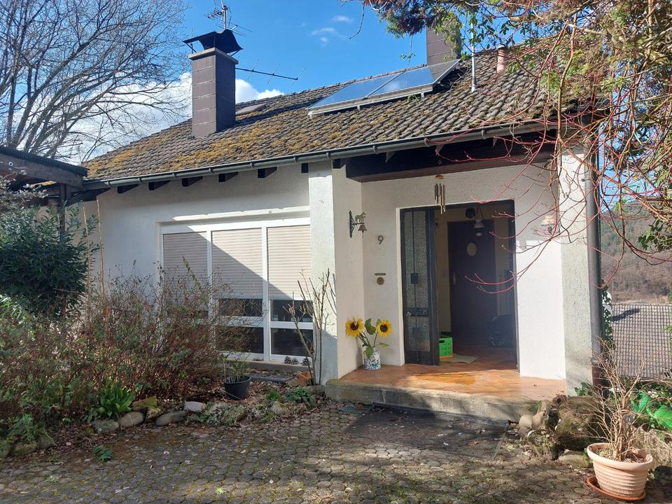 Thumbnail-Provisionsfrei: Alleinstehendes Architektenhaus in Loffenau