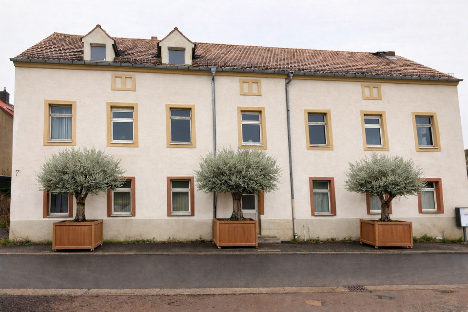 Thumbnail-großes Haus für Ihre Ideen - bitte lesen