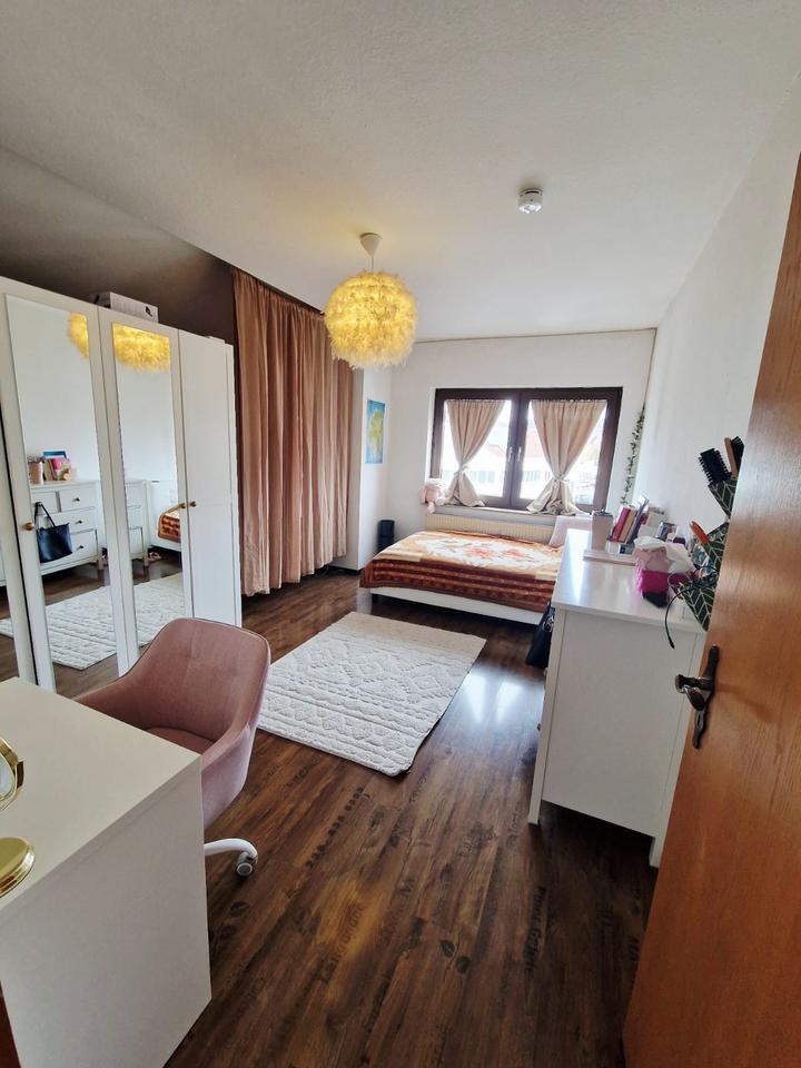 Thumbnail-Zentrale 3,5 Zimmer Wohnung in Michelstadt zu vermieten!