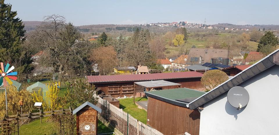 Thumbnail-Großzügiges Wohnen in 2 Zi., großem Balkon + Weitblick