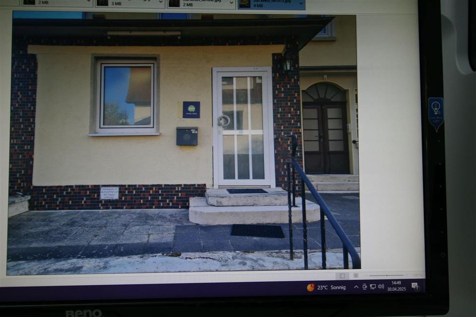 Thumbnail-Büro-Praxisfläche in 34576 HombergEfze zu vermieten