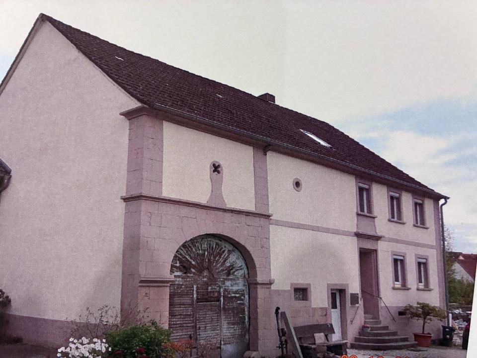 Thumbnail-Schönes Wohnhaus mit Scheune und Schuppenanbau