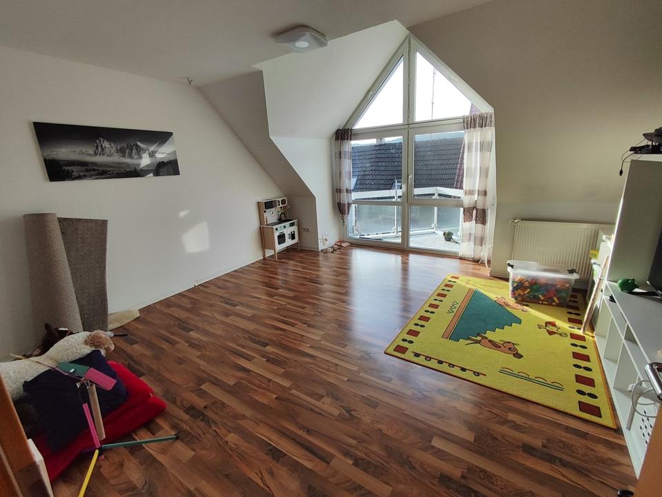 Thumbnail-Helle 3-Zimmer-Wohnung mit Balkon in Schöllkrippen