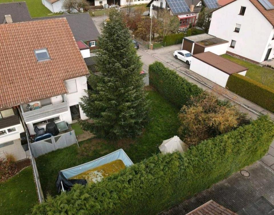Thumbnail-Große Doppelhaushälfte