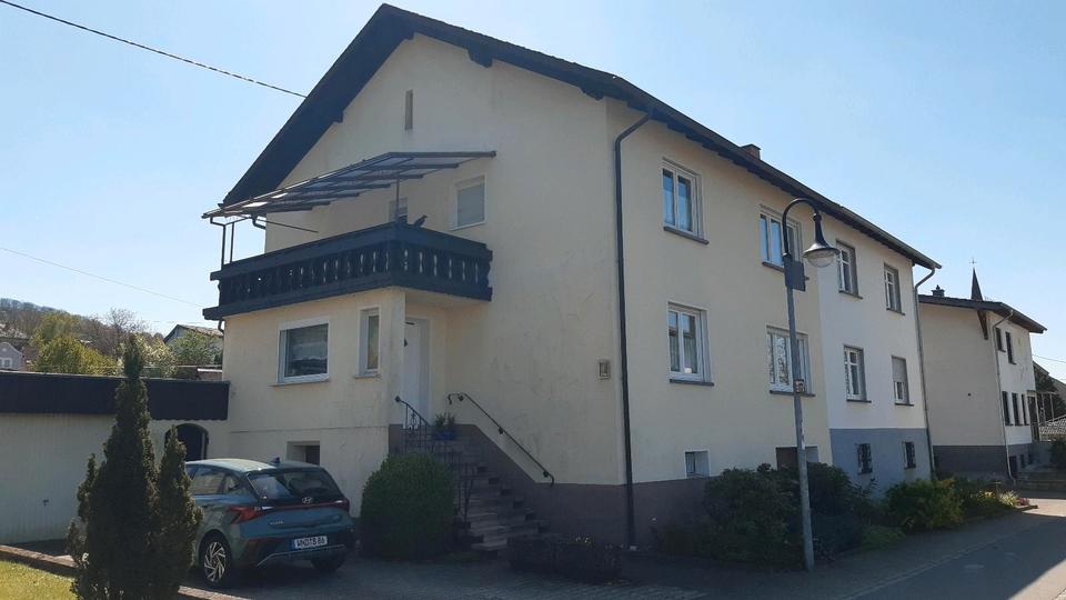 Thumbnail-1-2 Familienhaus in ruhiger und sehr zentralen Lage 180qm Wohnfl.