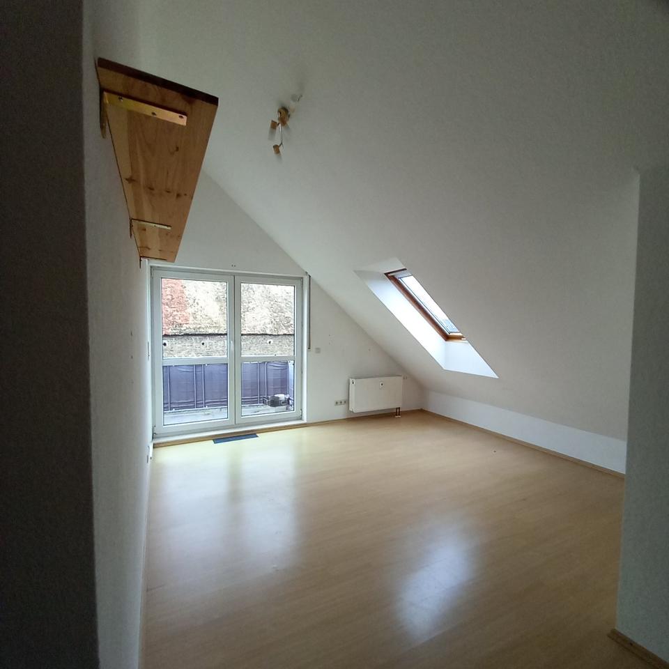 Thumbnail-Sonnige 2 Zimmer Eigentumswohnung in Trebur-Geinsheim