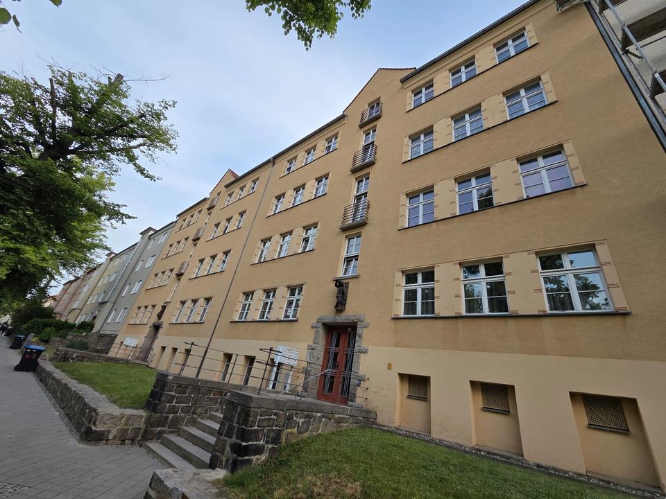 Thumbnail-Helle 3-Raum-Wohnung mit Balkon in der Südstadt