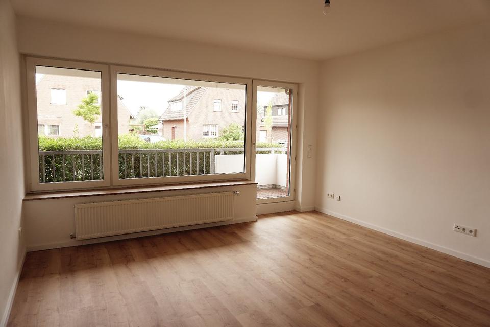 Thumbnail-Frisch renovierte 2-Zimmer Wohnung EG mit Balkon & Einbauküche