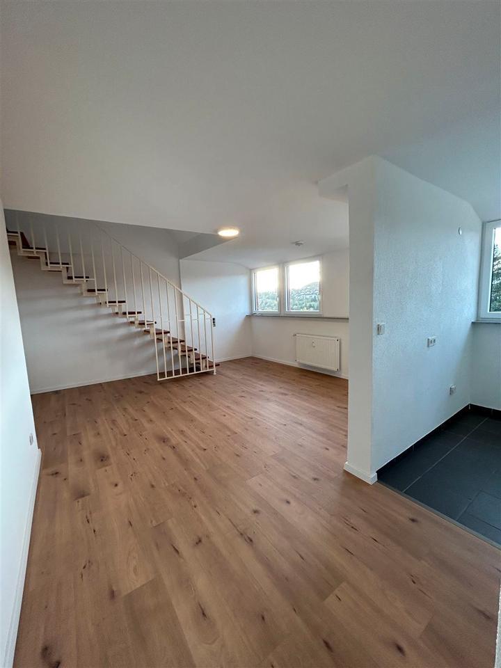 Thumbnail-3 ZKB - Maisonette Wohnung mit 2 Bädern im Dachgeschoss