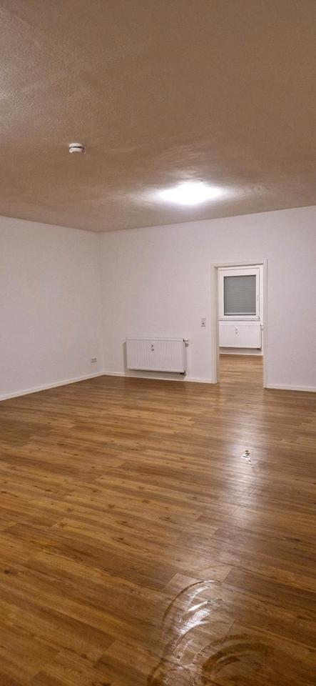 Thumbnail-Moderne 2-Zimmer Wohnung kernsaniert 2023 mit Küche & Stellplatz