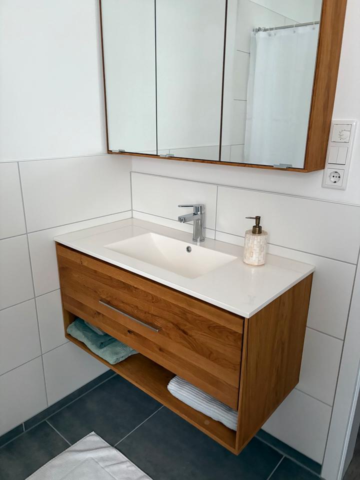 Thumbnail-2- KDB Neubau für ältere alleinstehende Person Firmenanmietung