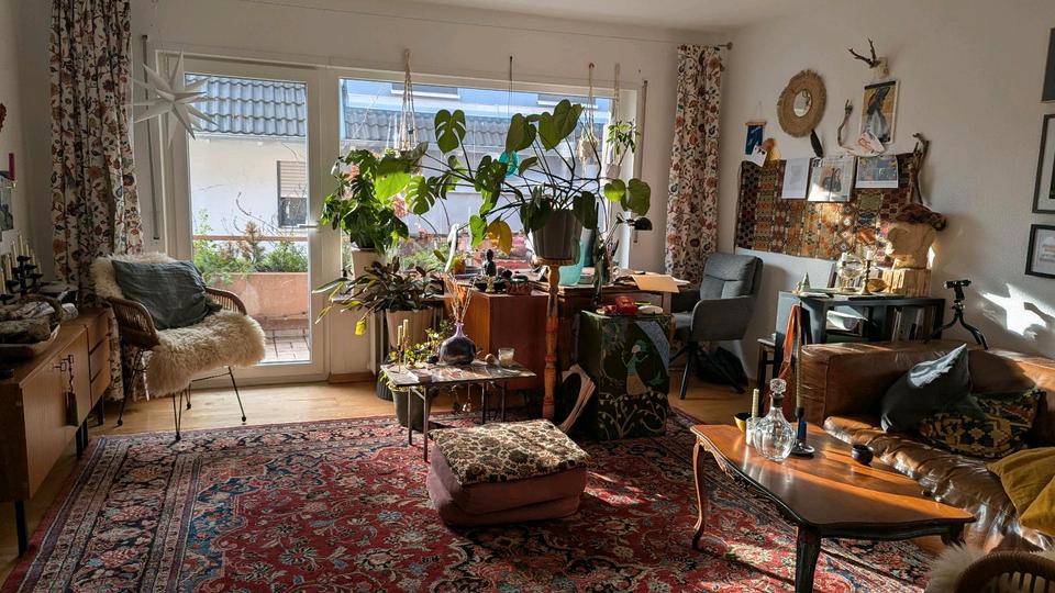 Thumbnail-Möblierte 3 ZKB mit Blick