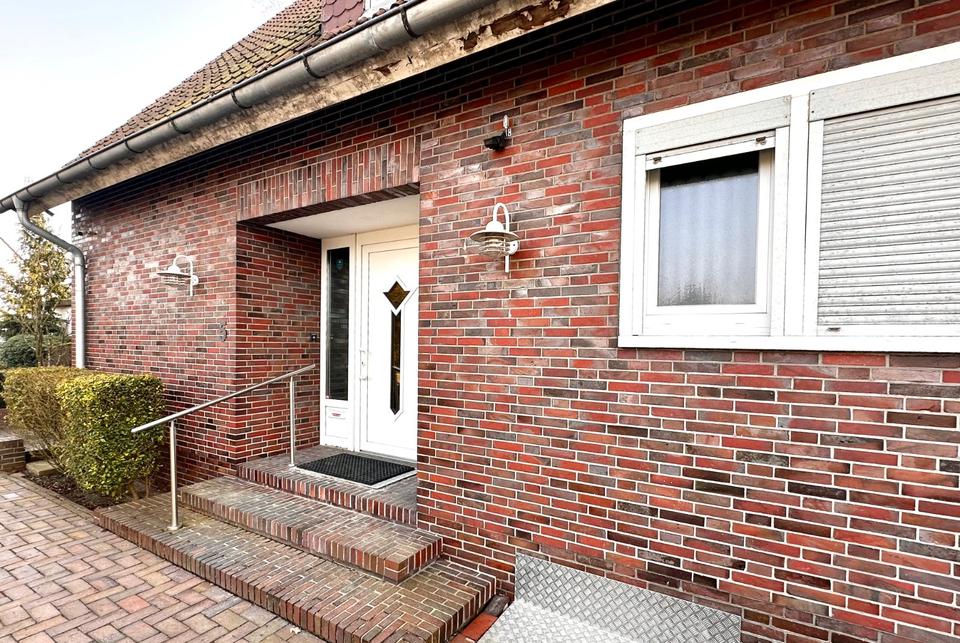 Thumbnail-5,5 Zimmer Maisonette-Wohnung im Herzen von Zetel