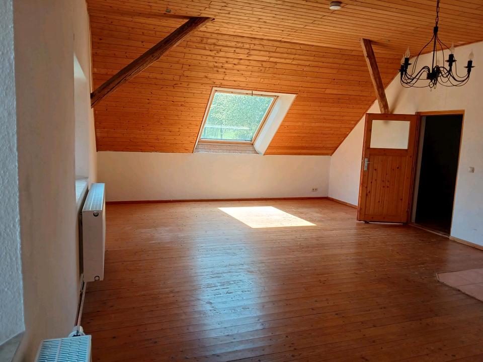 Thumbnail-Lichtdurchflutetes WG Zimmer